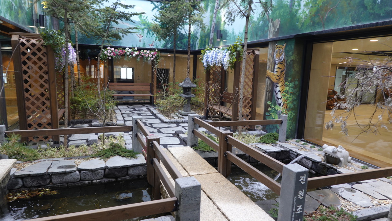 Kiwi Spa Land Incheon wellness facility interior