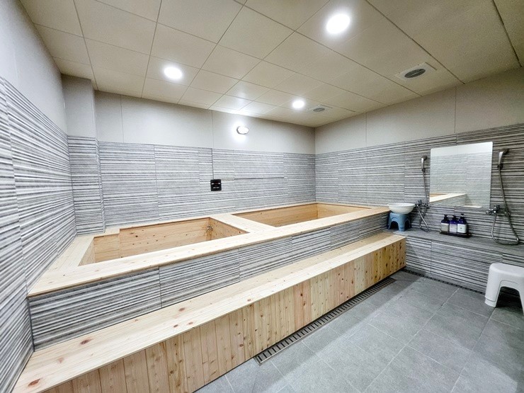 Private sauna room for two at Ongi Sauna